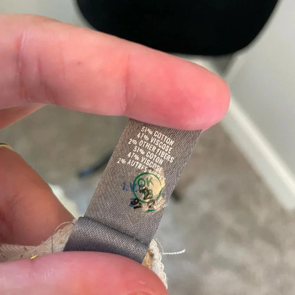 Aerie White and Gold‎ Lagenlook Tunic Top With Metallic Threading - Picture 11 of 12